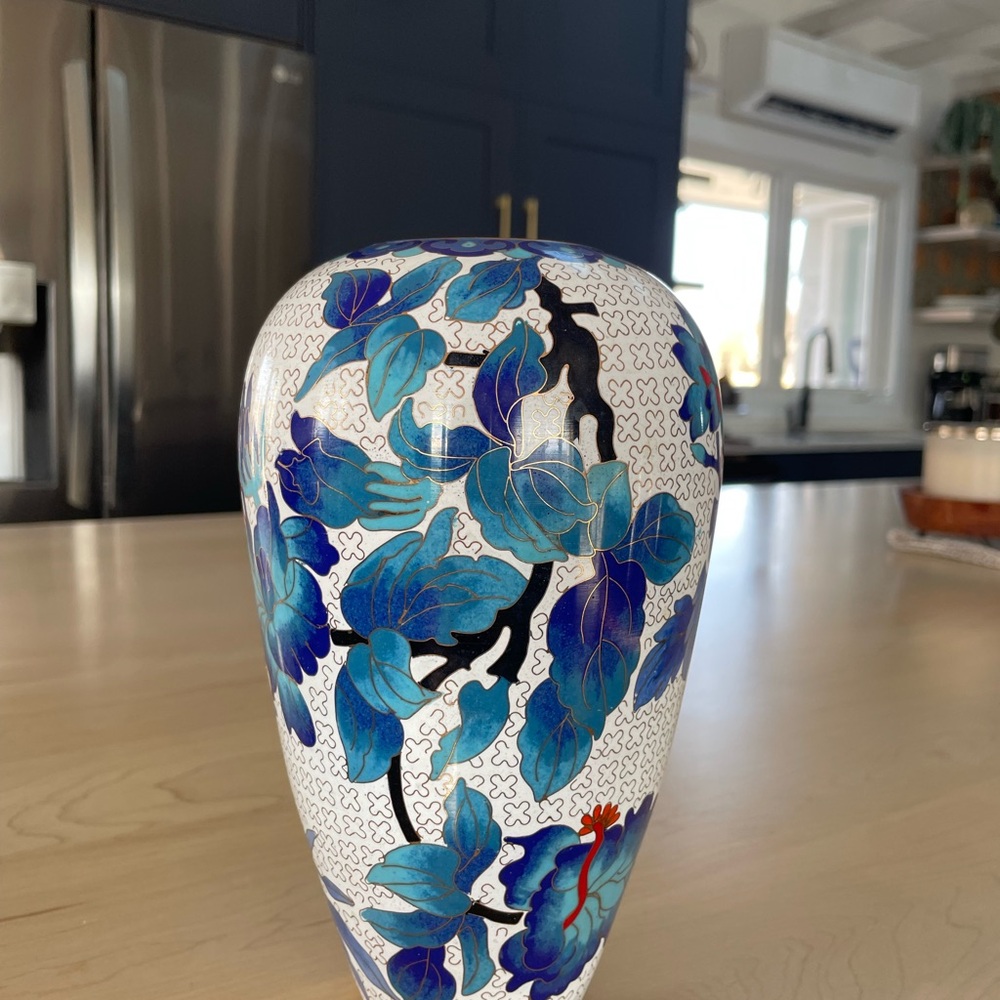 Vintage Japanese cloisonné vase